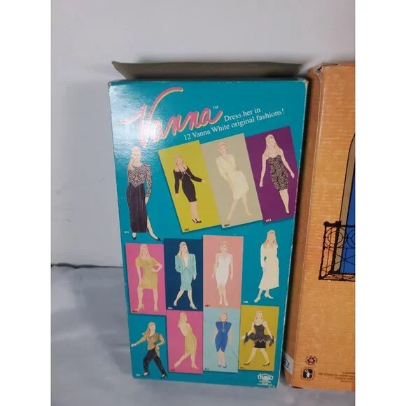 (2) Vanna White Limited Edition Spain Doll & Doll Black & Gold Dress Vintage - Picture 8 of 14